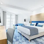 Seaside Park מלון קולובז'ג